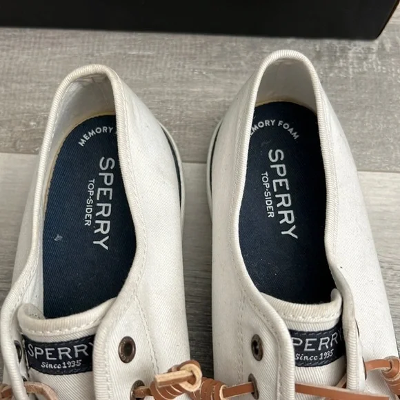 Sperry Top-Sider Womens Size 6 - Picture 8 of 8
